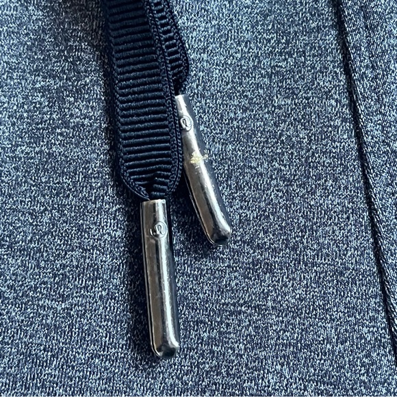 Lululemon On The Fly - Picture 6 of 7